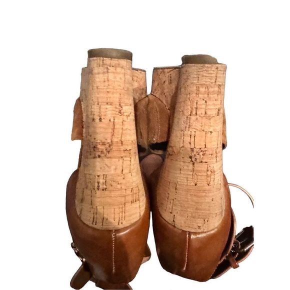 Marc Fisher Cognac Brown Suede Wedge Heel - Picture 9 of 13